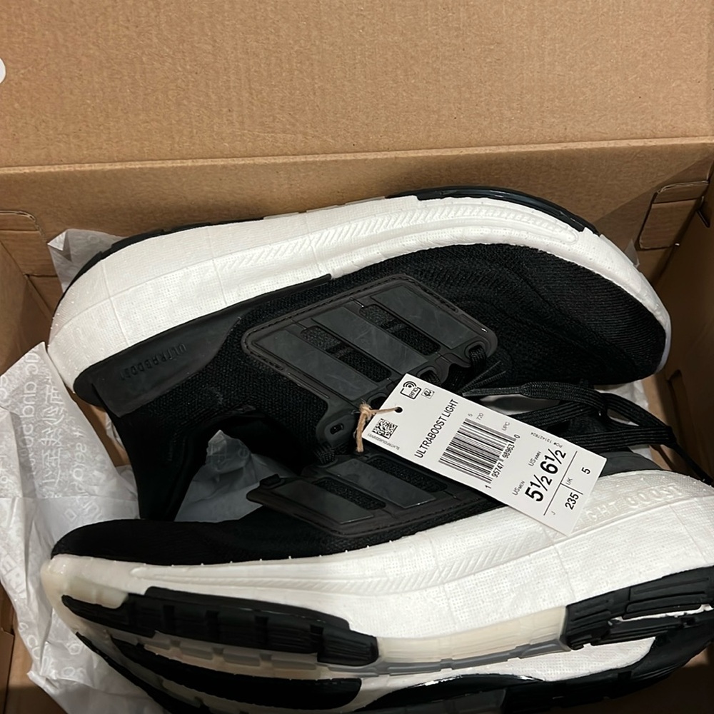 Adidas Black / White Ultraboost Light Running Sneakers Size 6.5 US $175